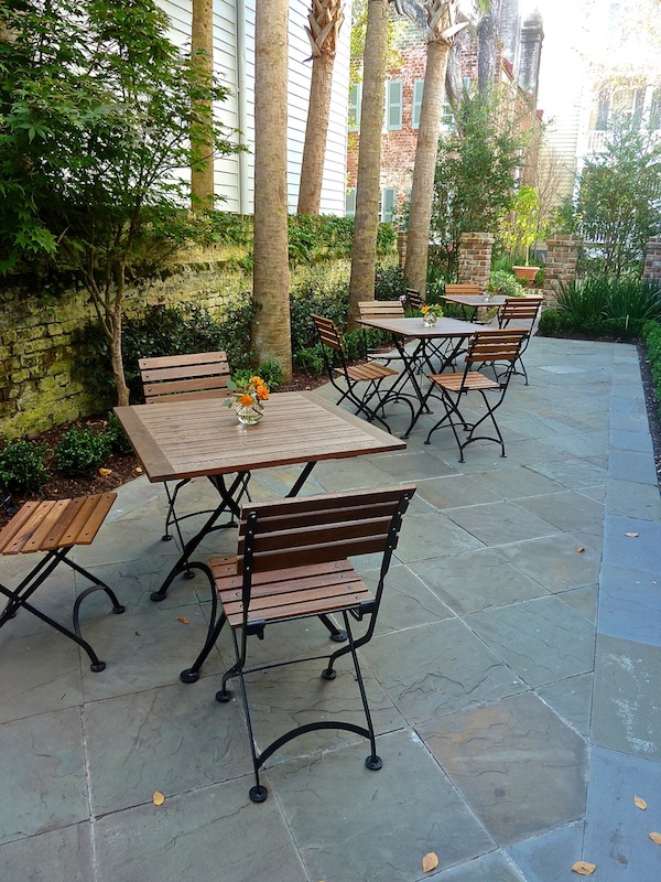 zero george terrace eating in charleston